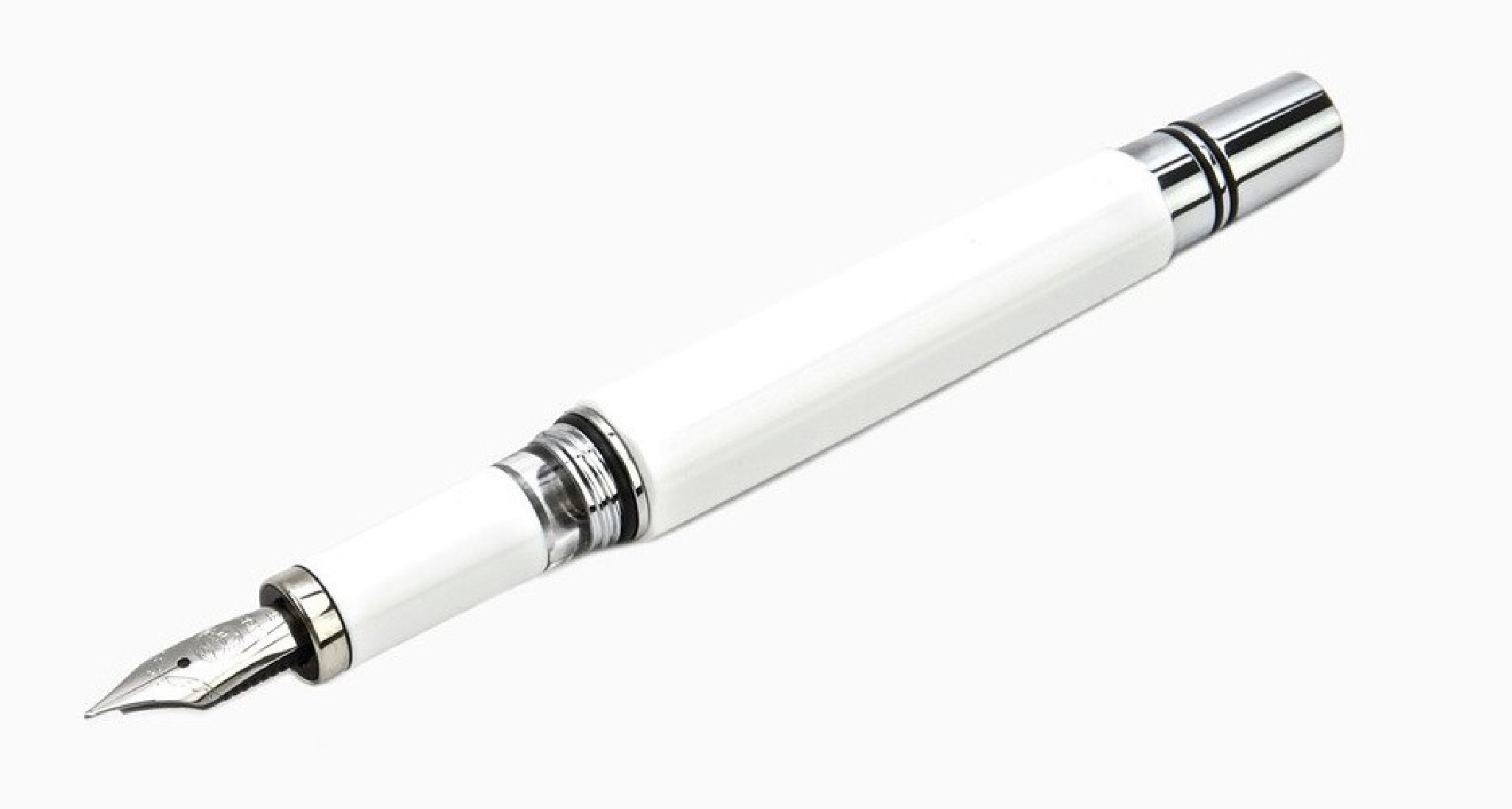 TWSBI Classic White Fountain Pen (nib 1,1 stub)
