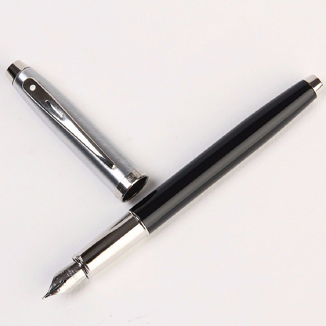 Sheaffer 100 Glossy Black Chrome Cap CT Fountain Pen 9313-0