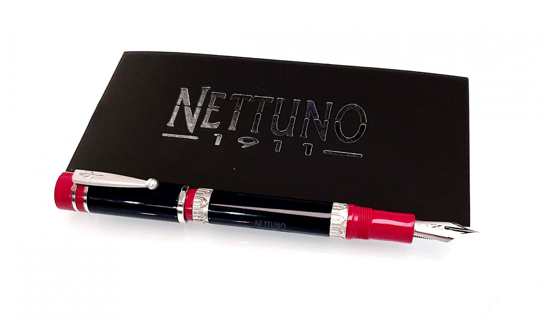Nettuno 1911 Clito Blue/Pink resin RT Fountain pen