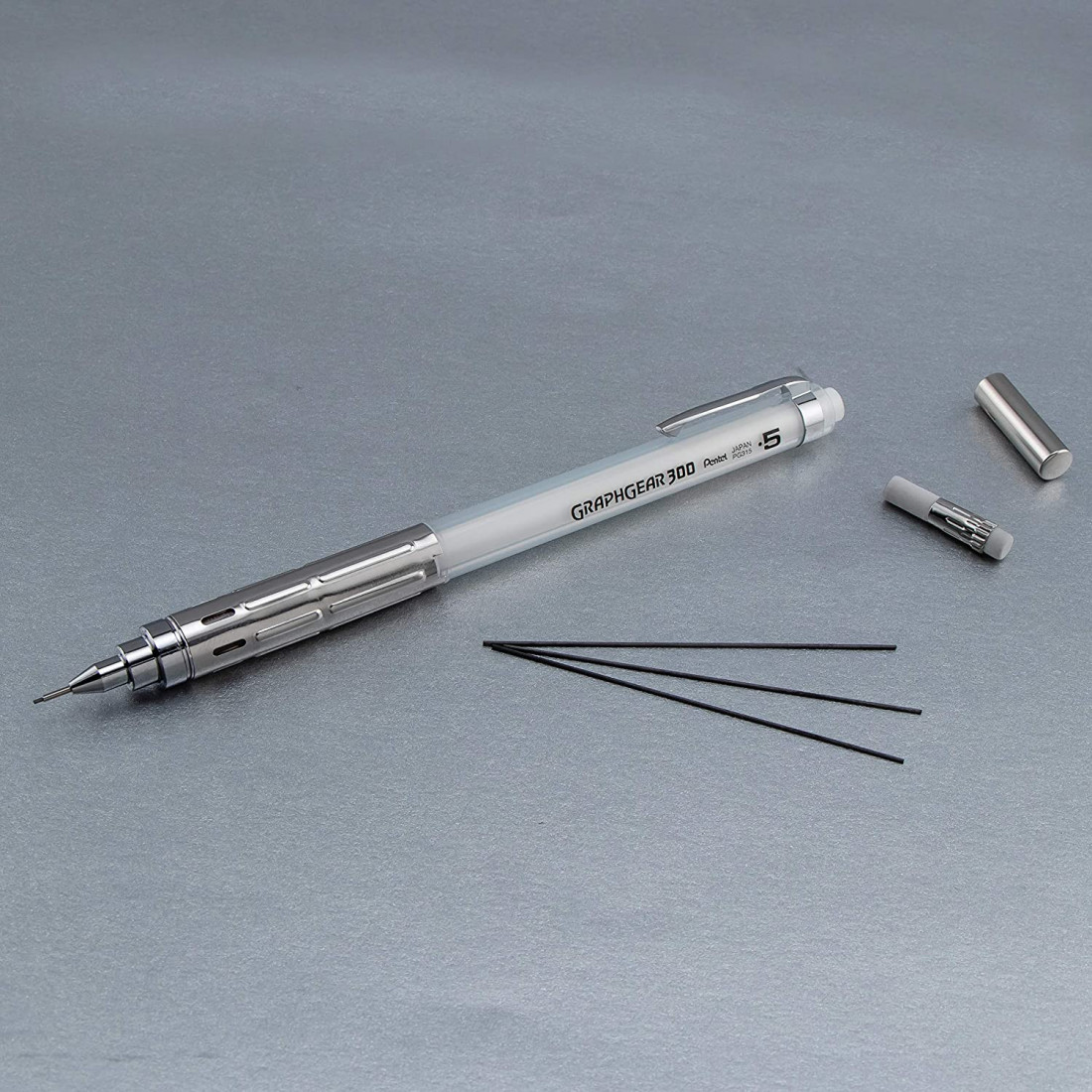 Pentel Graphgear 300 White 0.7mm mechanical pencil  PG317-TWX