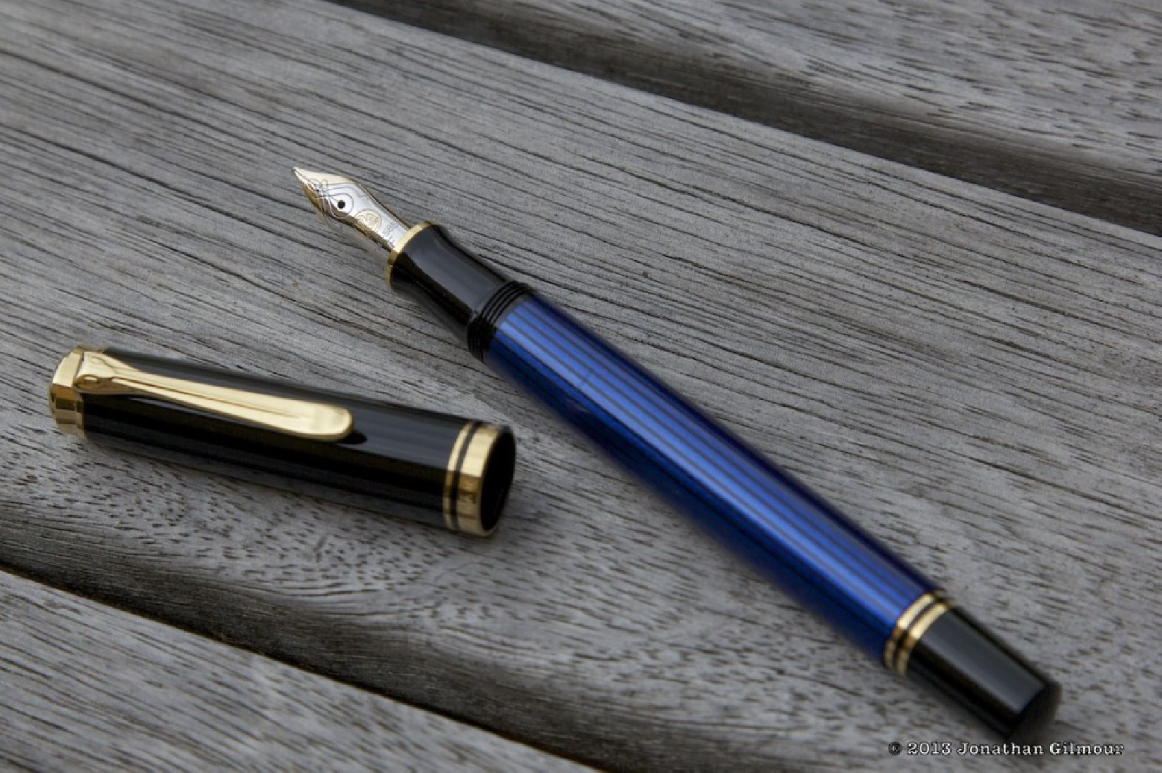 Pelikan Souveran M400 Blue Black  Fountain Pen Fine/Medium/Broad nib
