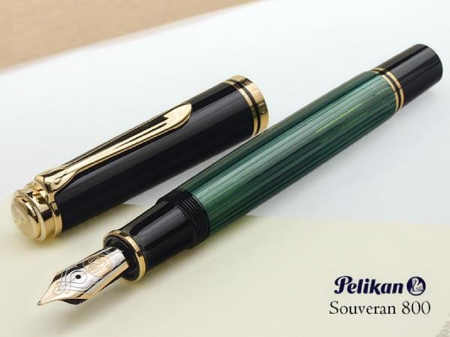 Pelikan Souveran M800 Green Black Fountain Pen EF, IB or BB nib