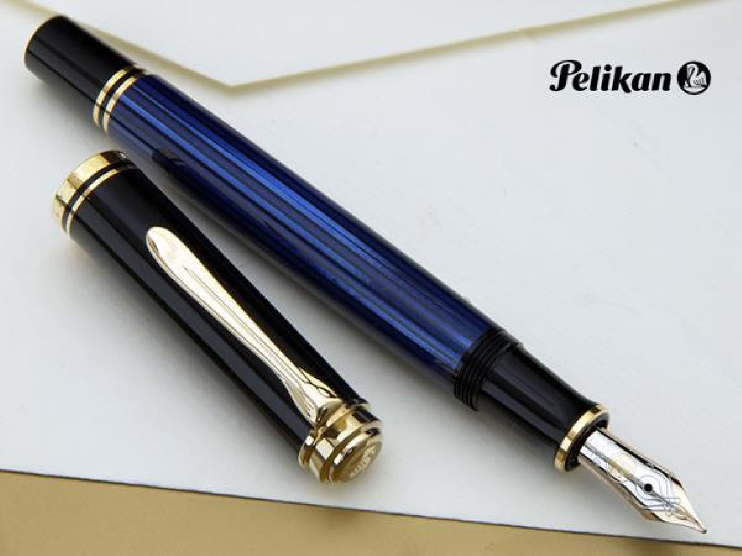 Pelikan Souveran M400 Blue Black  Fountain Pen Extra Fine nib