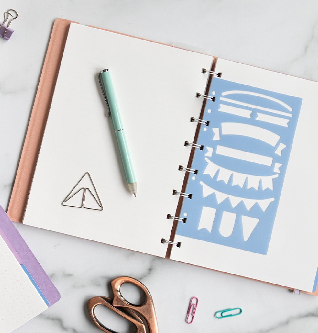 Moonlight Stencil 132858, Filofax