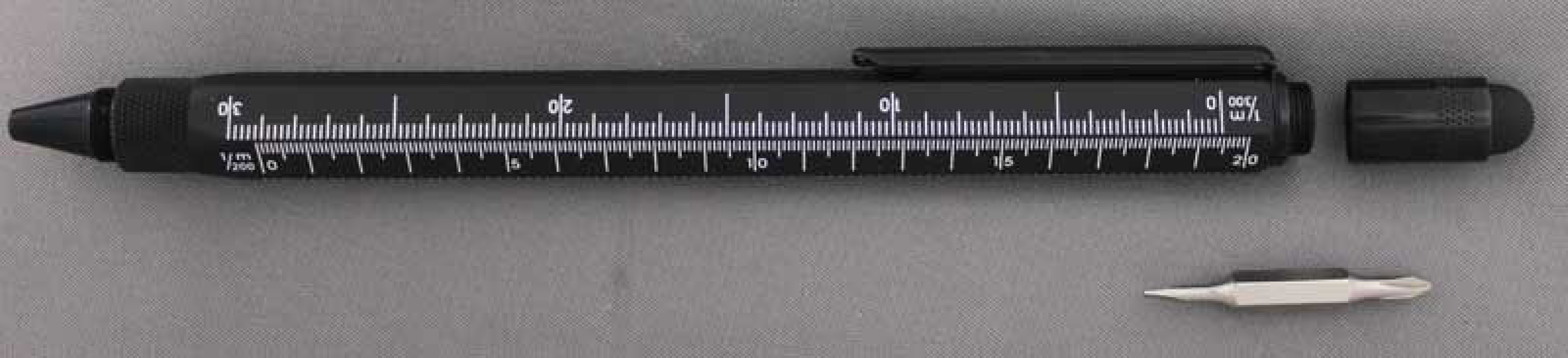 ONE TOUCH STYLUS 9 FUNCTION TOOL PEN BLACK MONTEVERDE Μ