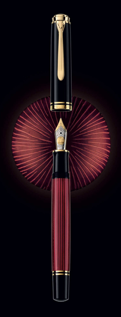 Pelikan Souveran M800 Red-Black Fountain Pen