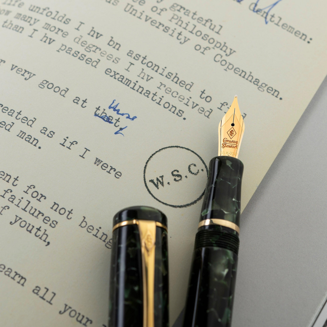 Conway Stewart Winston Classic Green Fountain  Pen