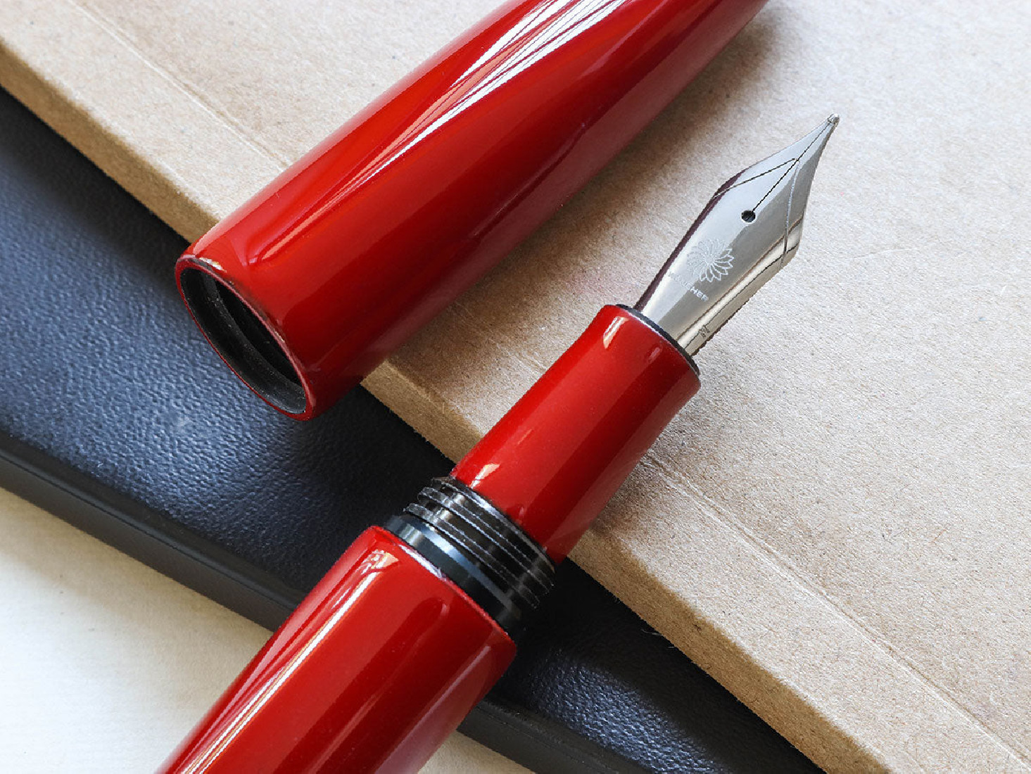 Wancher Dream pen True Urushi Red stainless steel nib fountain pen