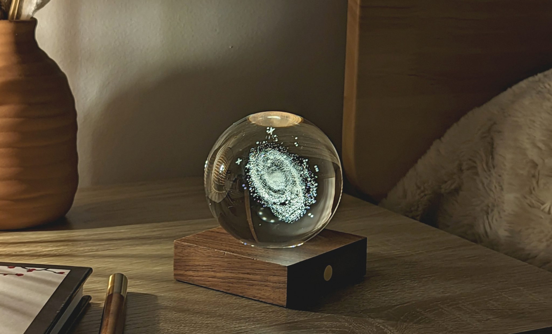 Gingko Amber Crystal Light 3D Galaxy G025GA