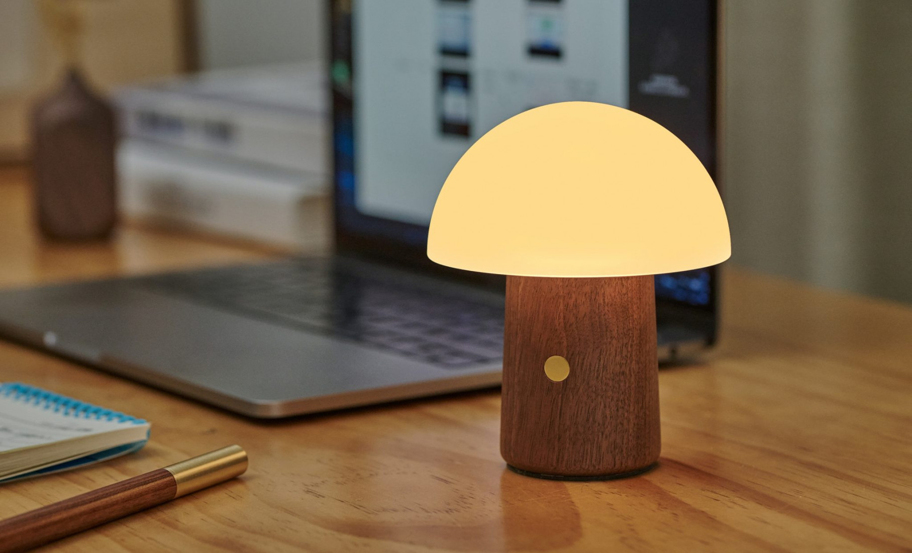 Ginko Alice Mushroom Lamp Mini Natural Walnut G022WT2