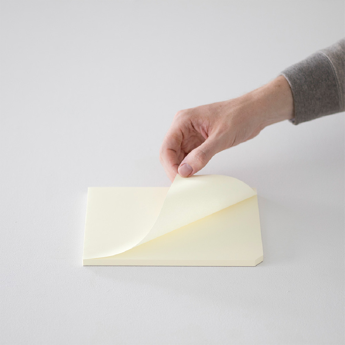 Midori MD Paper Pad (A5) Blank, 15235006, H210×W148×D10mm, 90 sheets