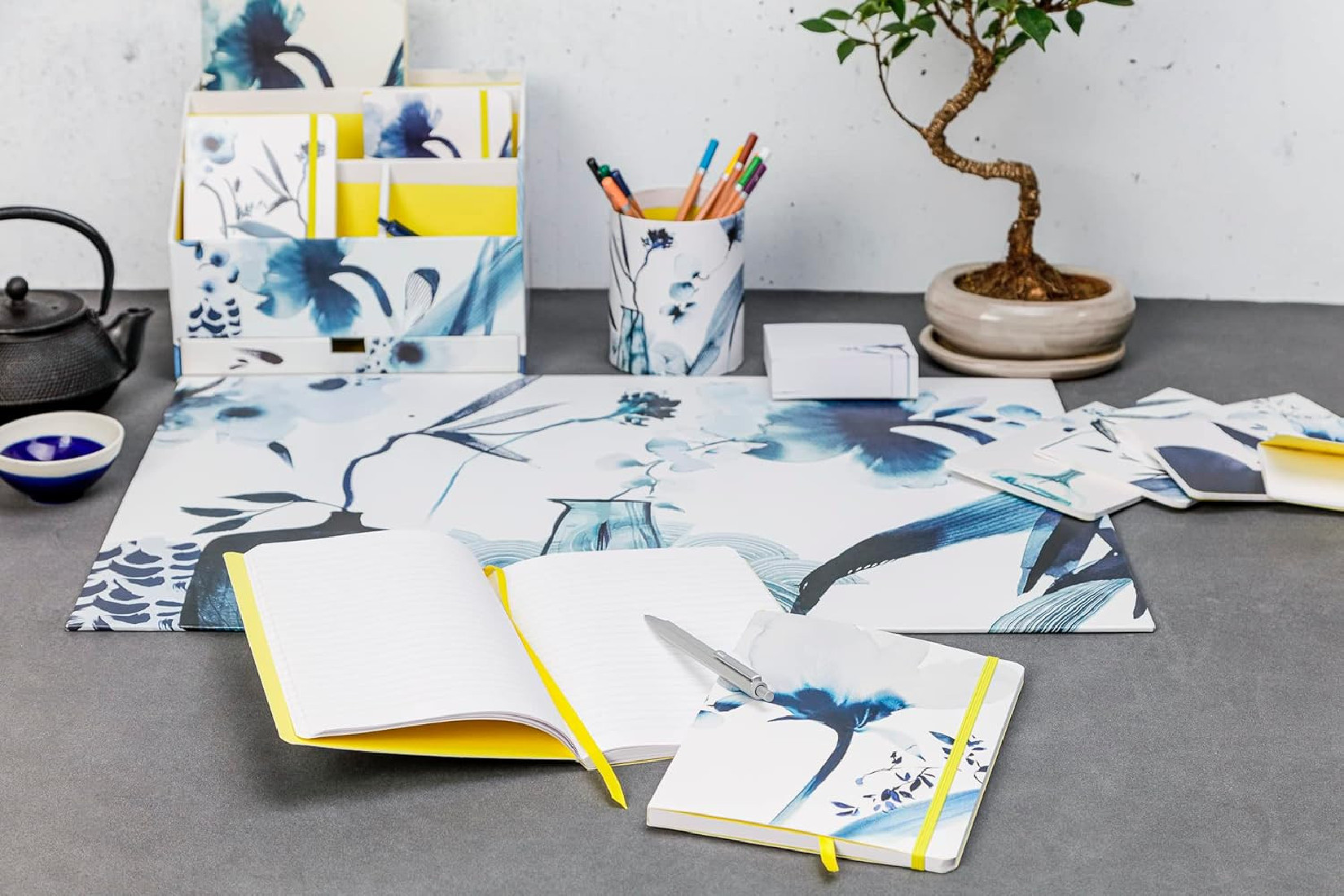 Clairefontaine Rhodia 115931C - A Blue Ink Floral Pattern Paperback Notebook - A5 14.8x21cm - 128 Lined Pages 90g White Paper - Elastic - Bookmark - Inkebana Collection