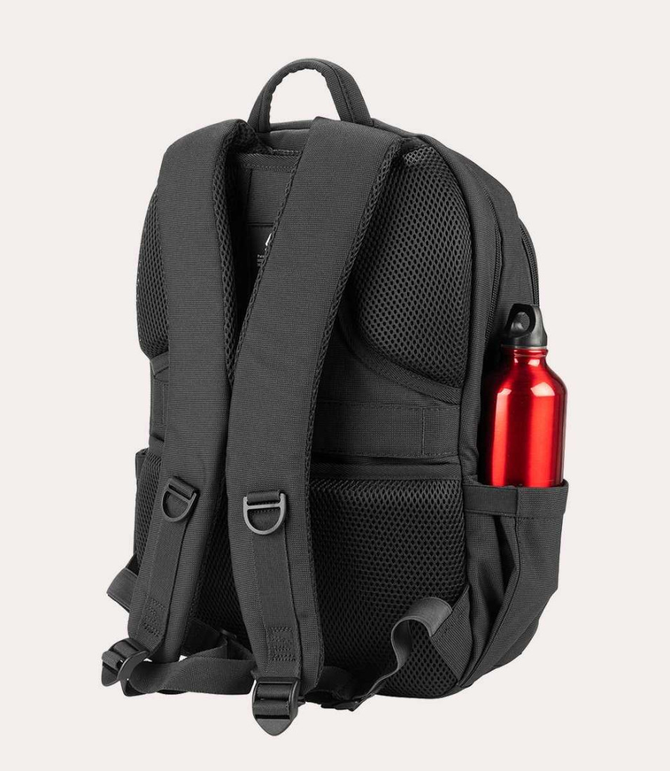 Tucano Backpack Binario Gravity Black BKBIN15-AGS-B-BK