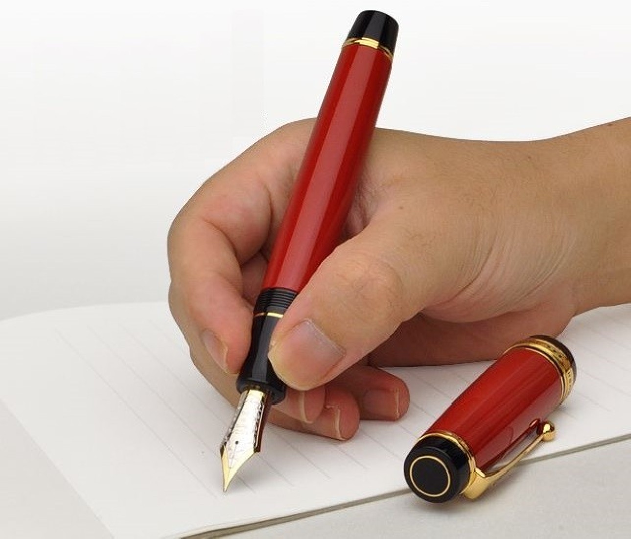 Pilot Custom Urushi Vermillion Lacquer, Fountain Pen  FKV-88SR-R.