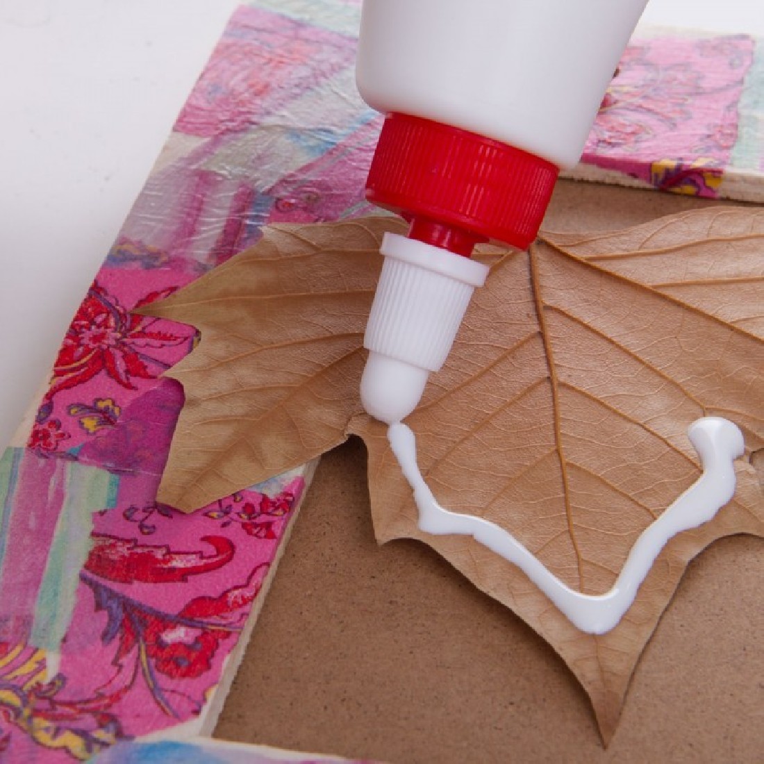 Kόλλα Λευκή Dispenser 250ml 75826 Kores