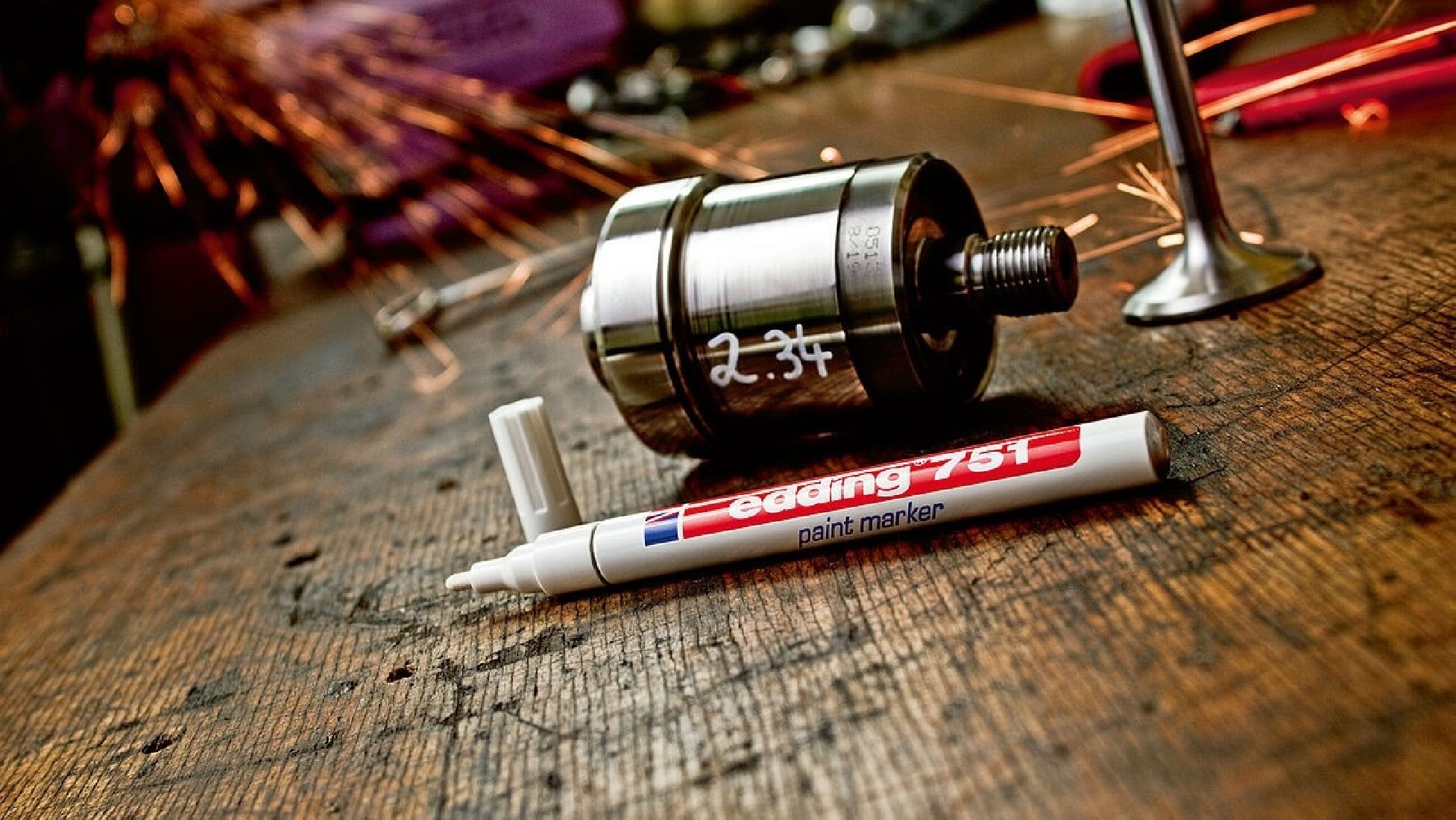 Μαρκαδόρος Ανεξίτηλος Paint Marker 1-2mm 751 Red Edding