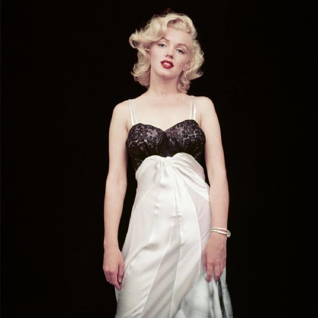 THE ESSENTIAL MARILYN MONROE : MILTON H. GREENE: 50 SESSIONS