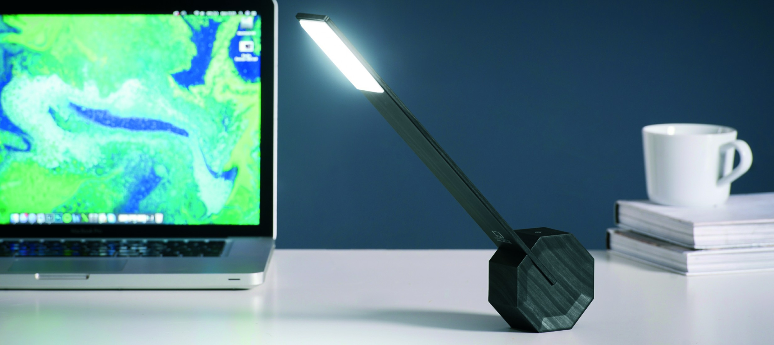 Gingko Octagon Desk Light - Black GK11B10