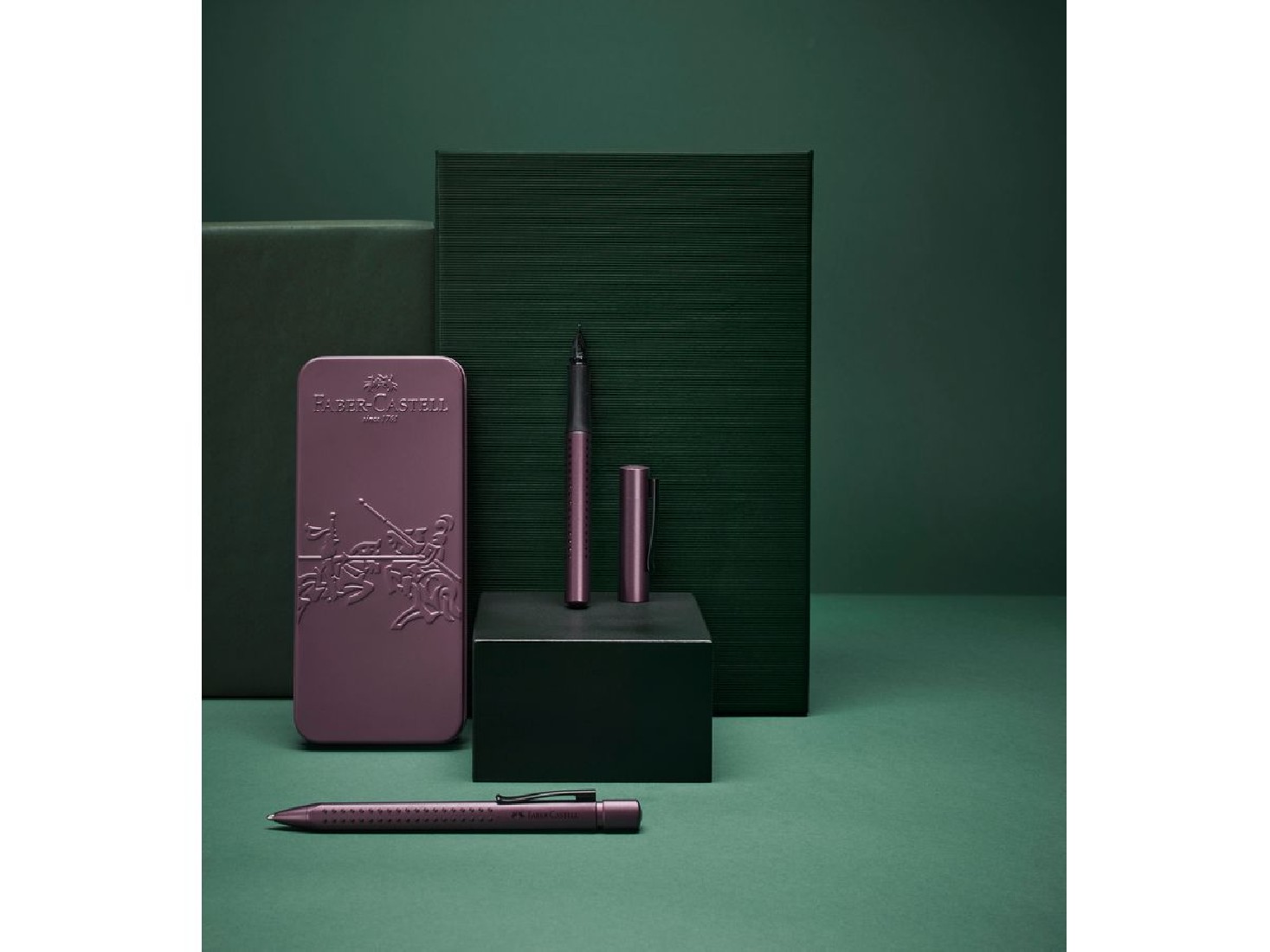 Faber Castell Grip Edition fountain pen & ballpen gift set, berry 201530