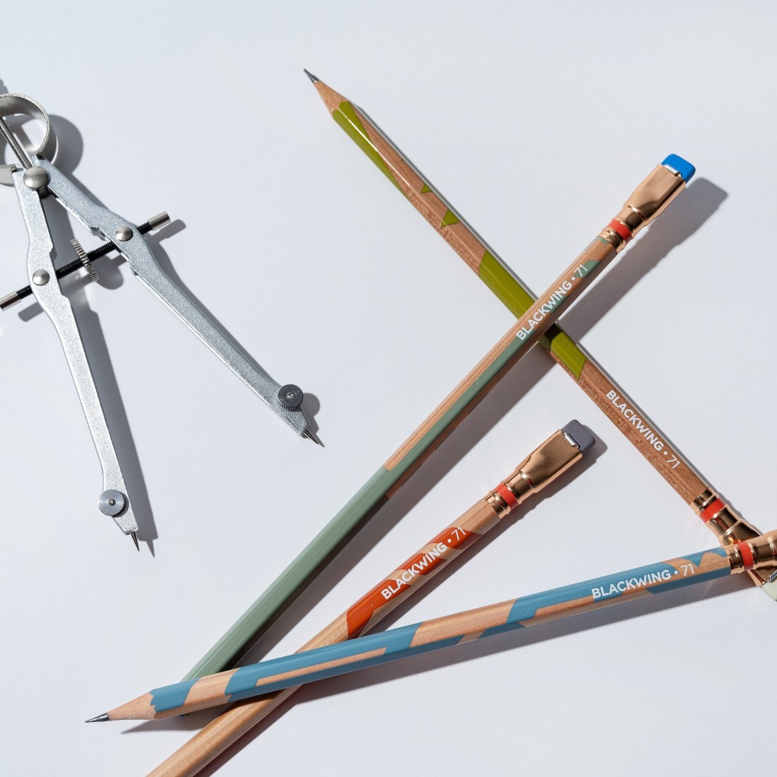 Blackwing Volume 71 (Set of 12)