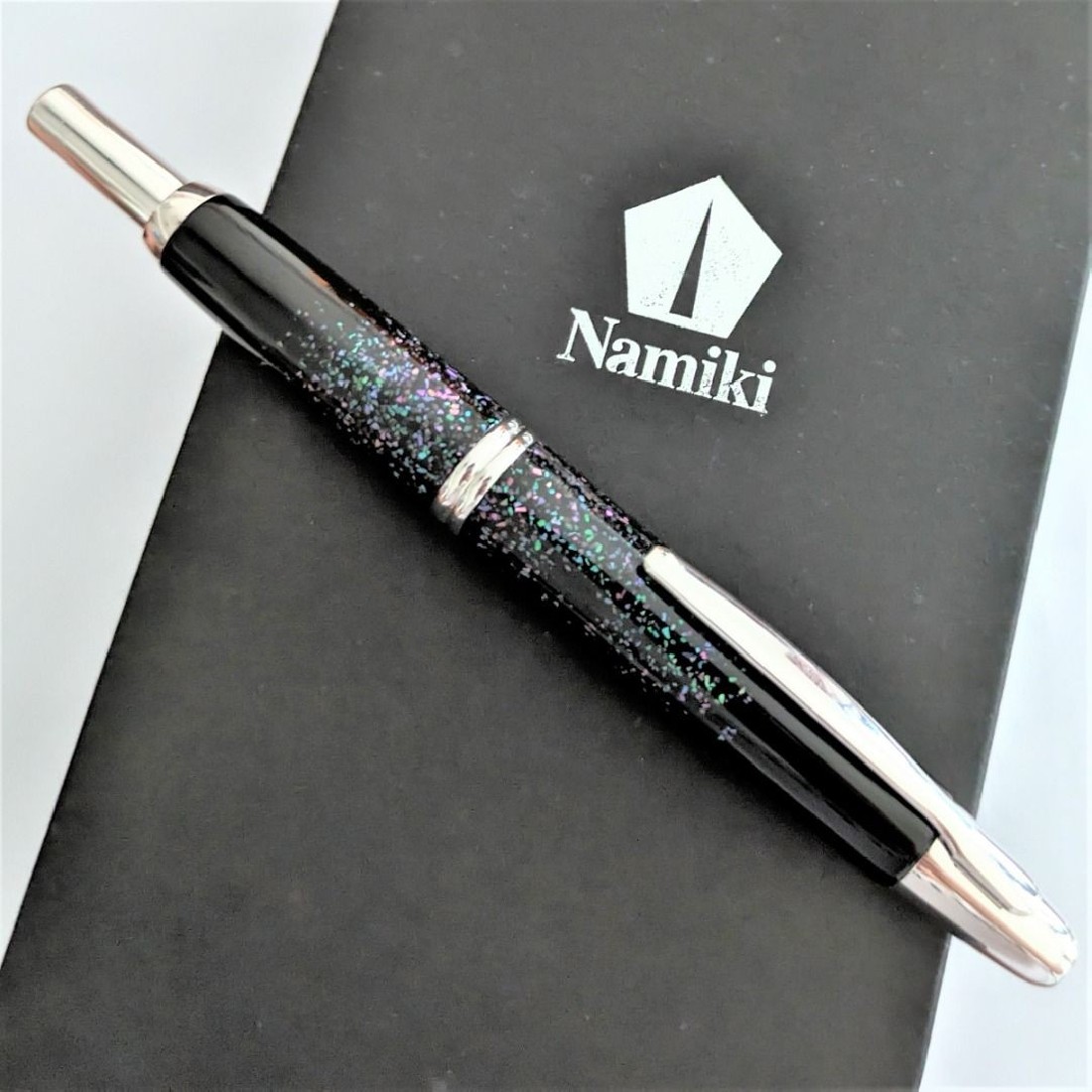 Pilot Namiki Capless (Vanishing Point) Raden Fountain Pen  Galaxy