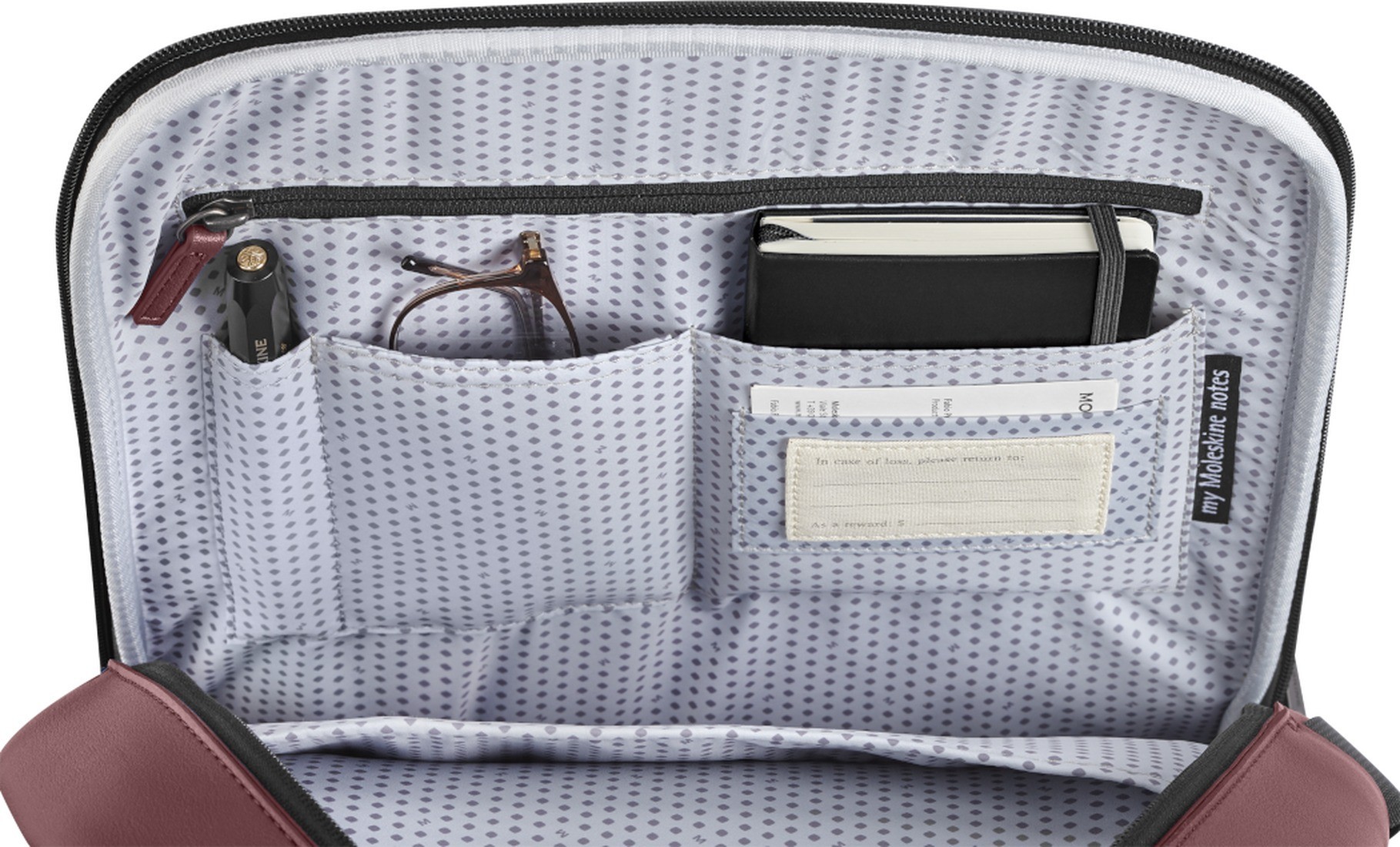 Moleskine Vertical Device Bag, 15inches, Classic Collection, Raspberry Red