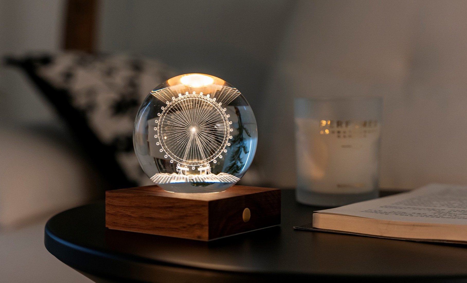 Gingko Amber Crystal Light 3D Ferris Wheel