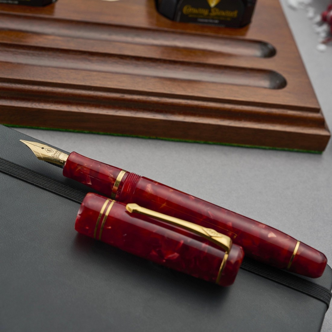 Conway Stewart Winston Cherry Red Limited Edition Special Nib Fountain Pen
