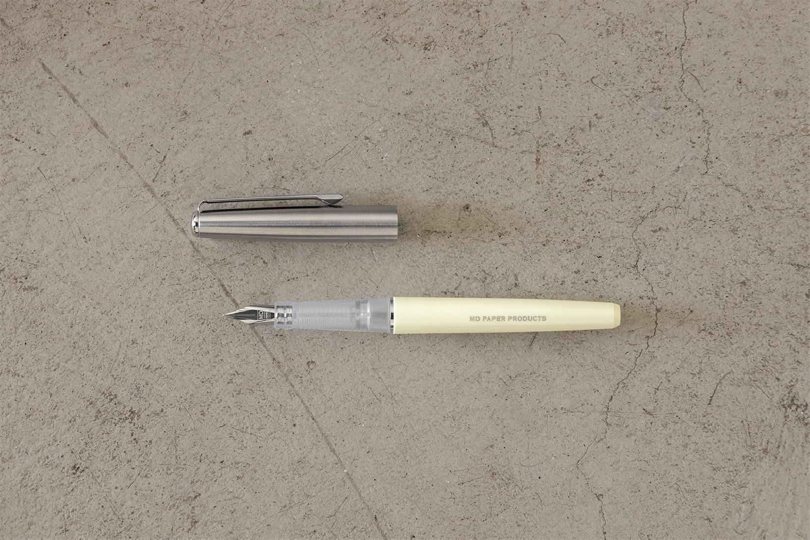 Midori MD fountain pen, 38079006
