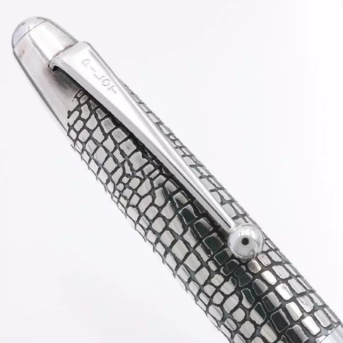 Pilot Silvern Ishidatami or Stone Pile 18k fountain pen,  FK-5MS-ID.