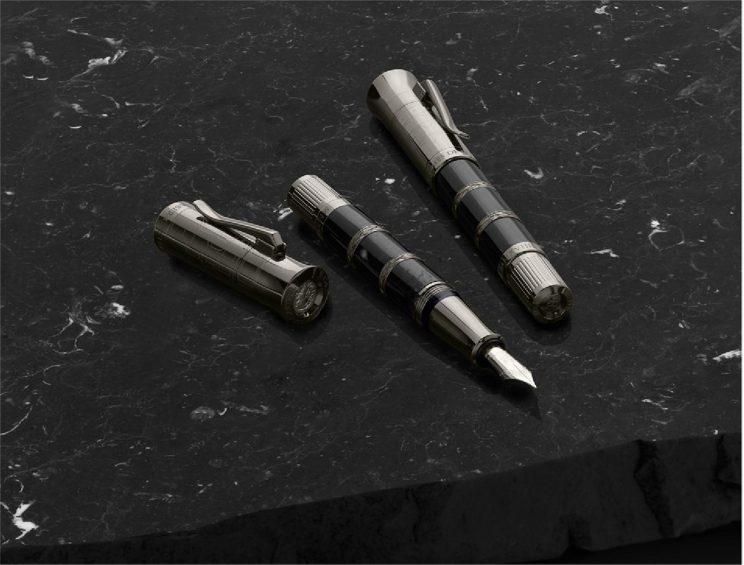 Graf Von Faber Castell Pen of the year 2018 Black Edition Imperium Romanum Fountain Pen