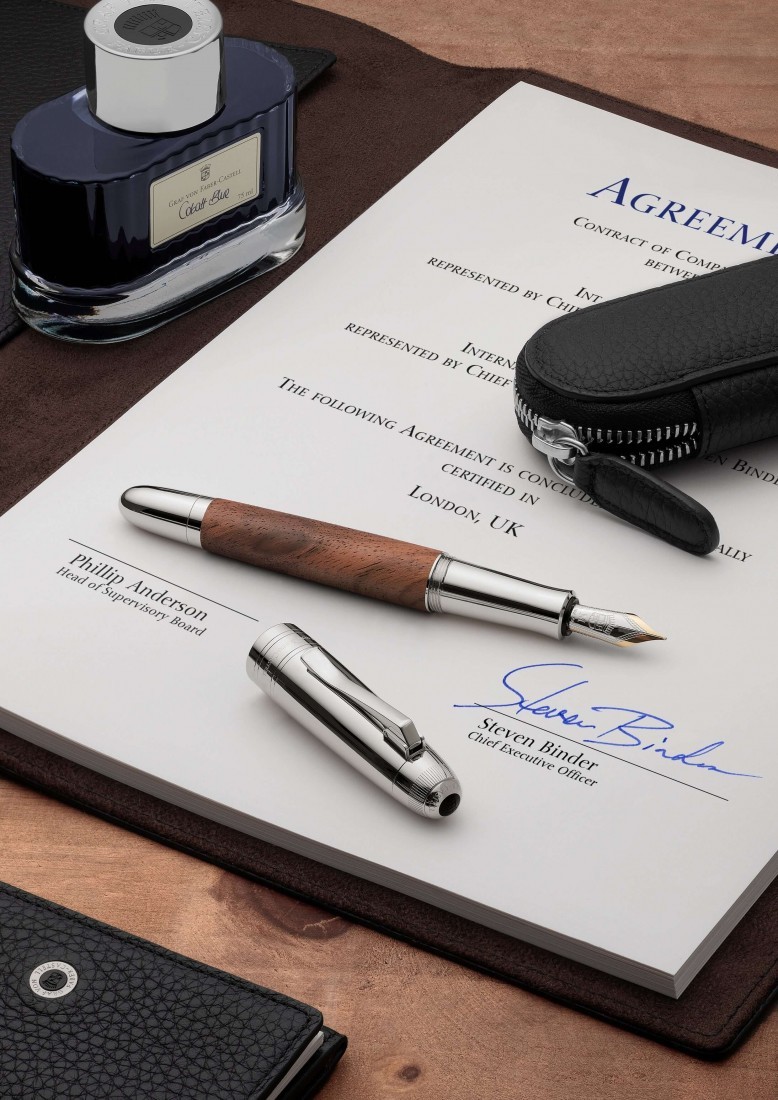 Graf Von Faber Castell Magnum 156381 Fountain pen