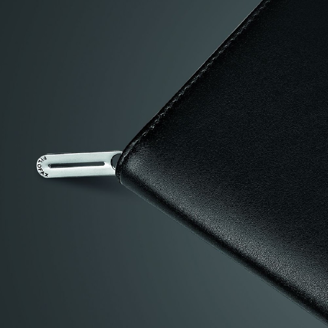 Filofax Organizer A4 Zipped Folio Black with Rings 827130 FX