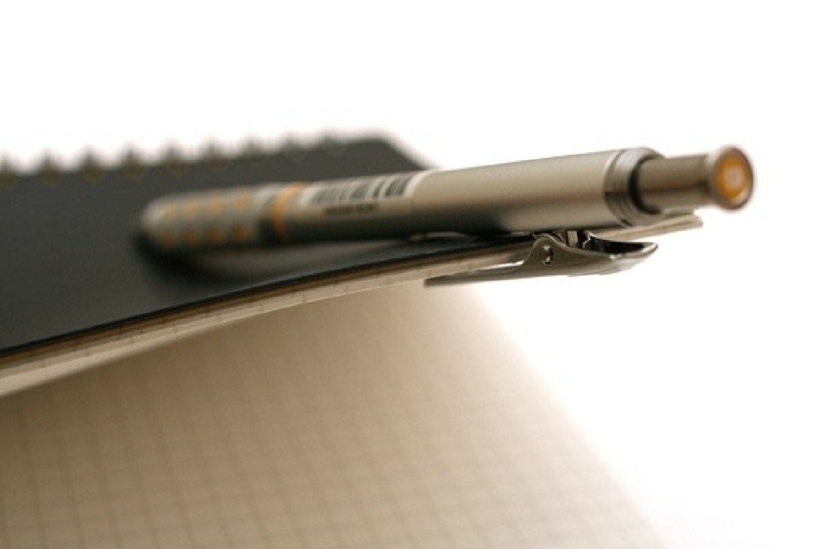 Pentel Graphgear 1000 Yellow 0.9mm mechanical pencil PG1019Q