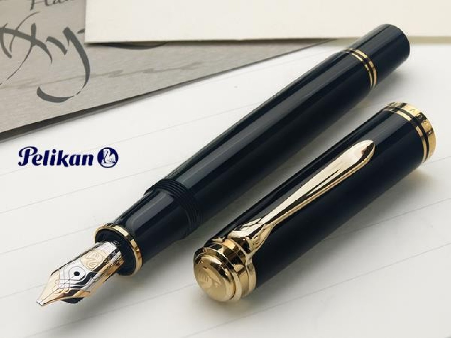 Pelikan Souveran M800 Black  Fountain Pen
