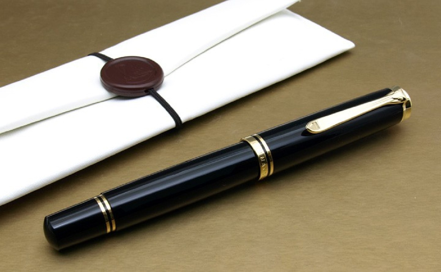 Pelikan Souveran M1000 Black  Fountain Pen