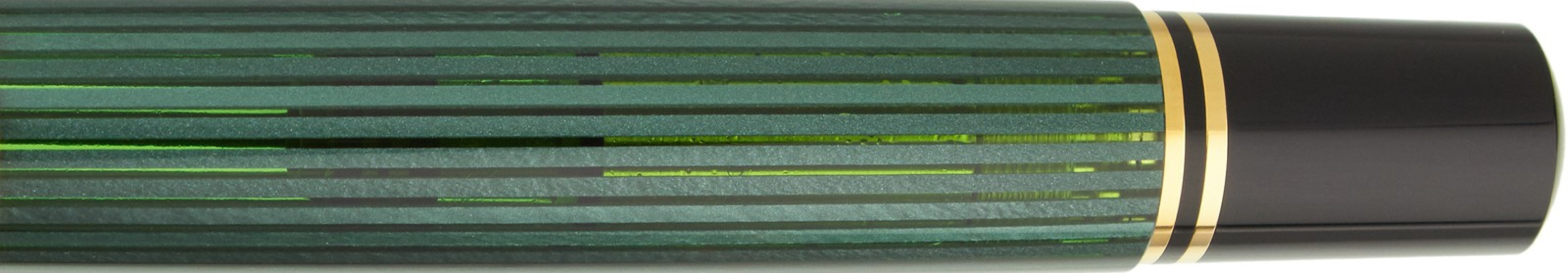 Pelikan Souveran M800 Green Black Fountain Pen