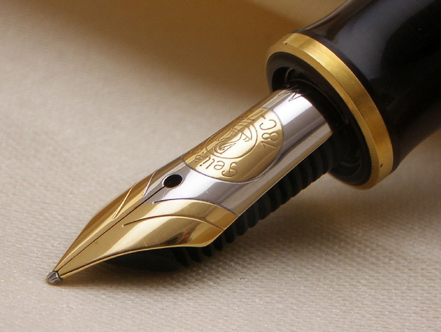 Pelikan Souveran M400 Blue Black  Fountain Pen