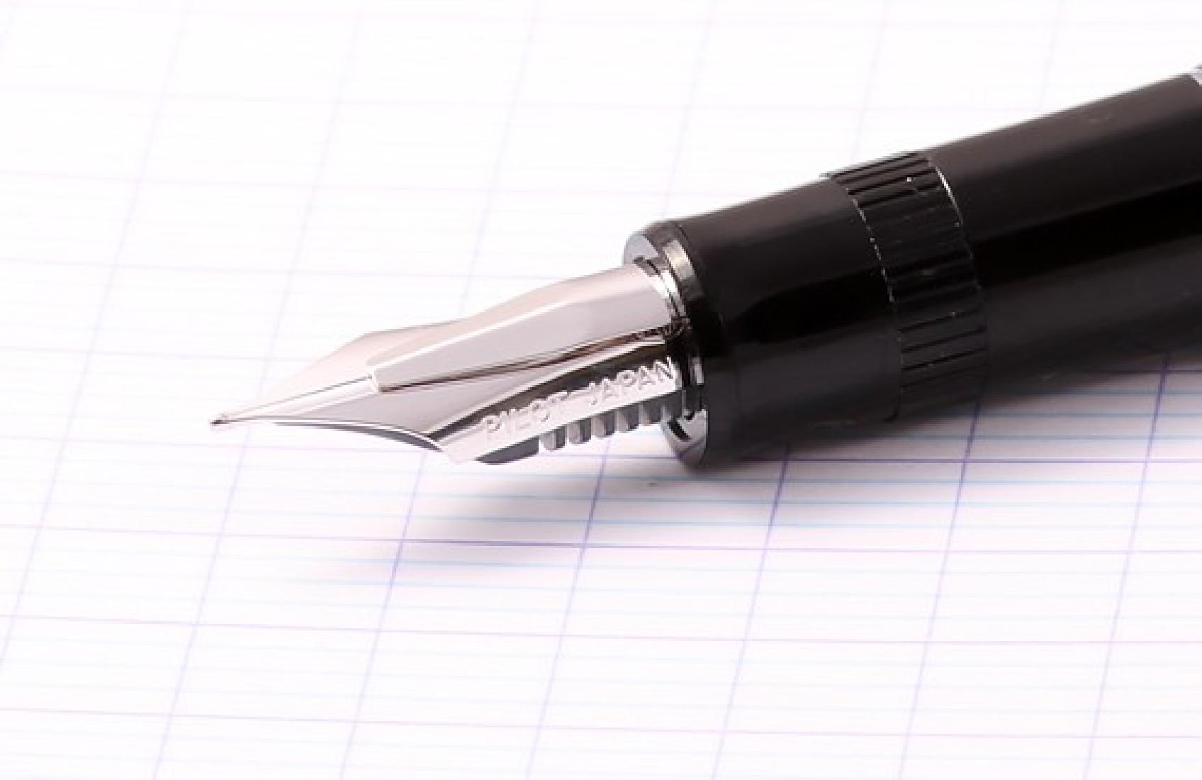 Pilot Justus 95 adjustable rhodium trim fountain pen