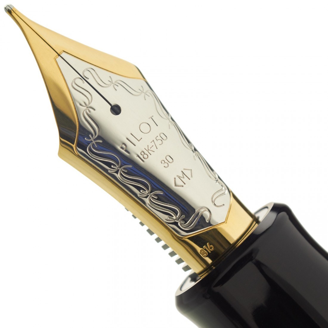 Pilot Custom Urushi Black Lacquer Fountain Pen  FKV-88SR-B.