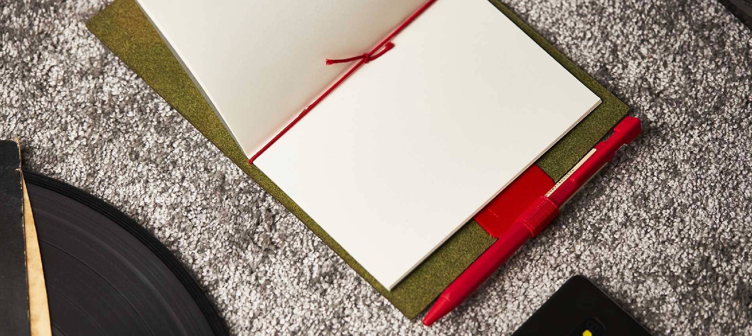 Paper Republic grand voyageur  pocket olive green leather journal