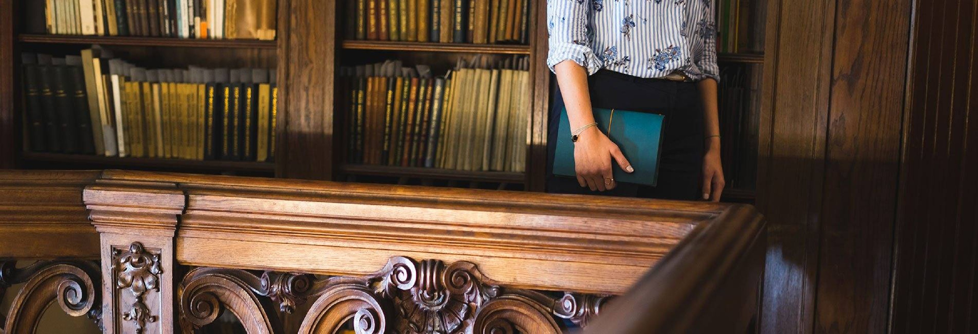 Paper Republic the writers essentials [xl] | petrol blue leather journal kit