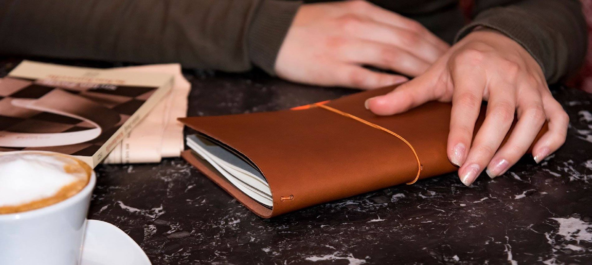 Paper Republic the writers essentials [xl] | cognac leather journal kit