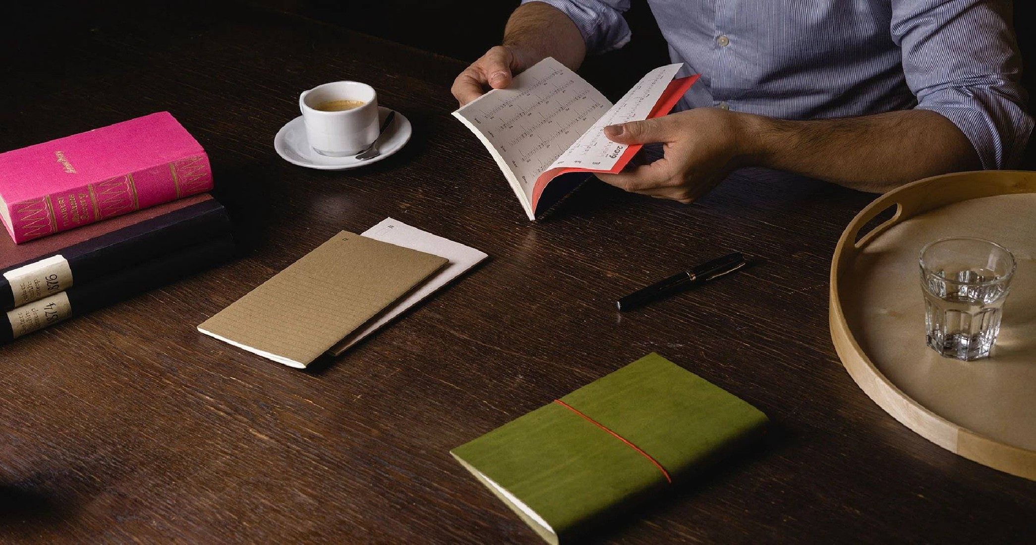 Paper Republic the writers essentials [xl] olive green leather journal kit