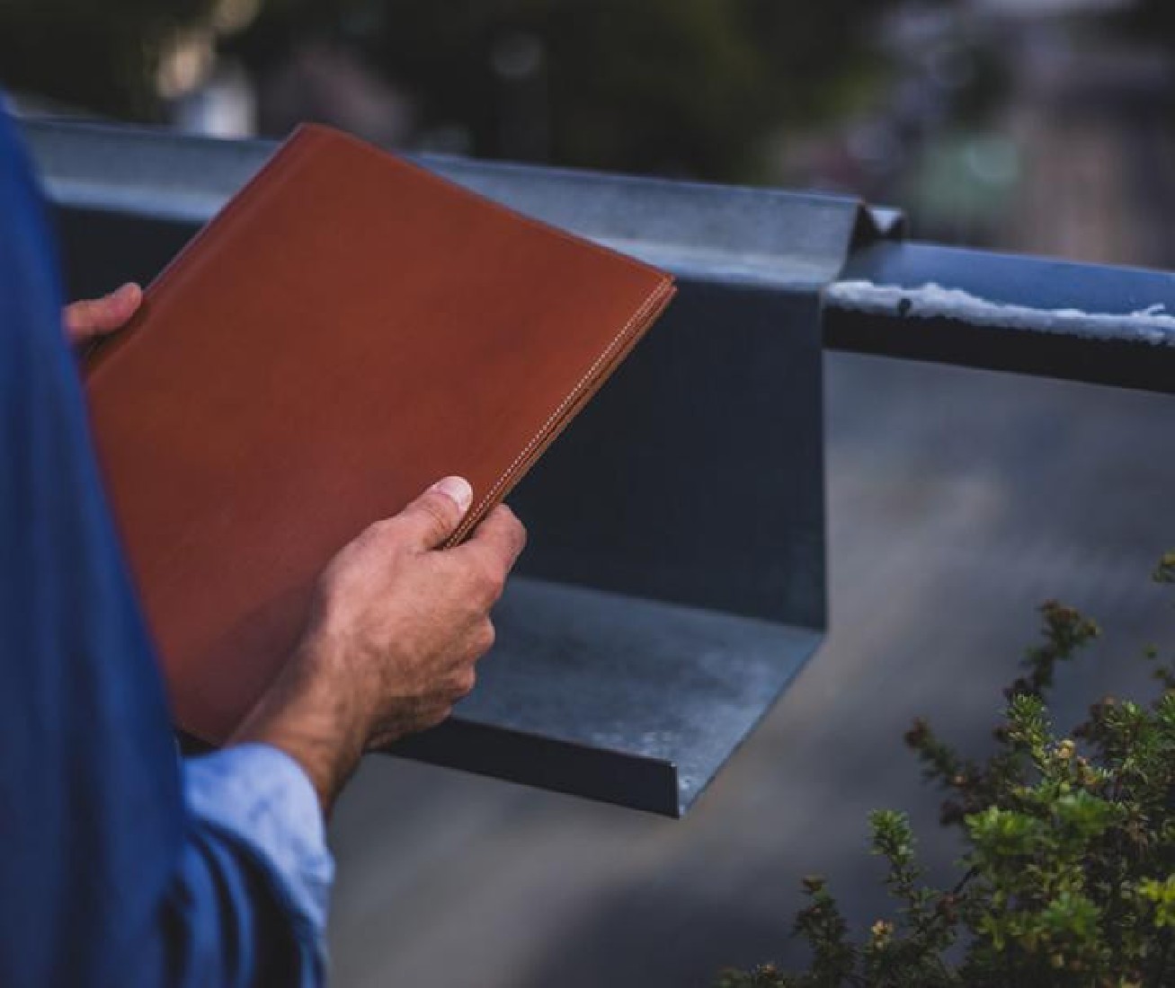 Paper Republic A4 Leather Portfolio Cognac