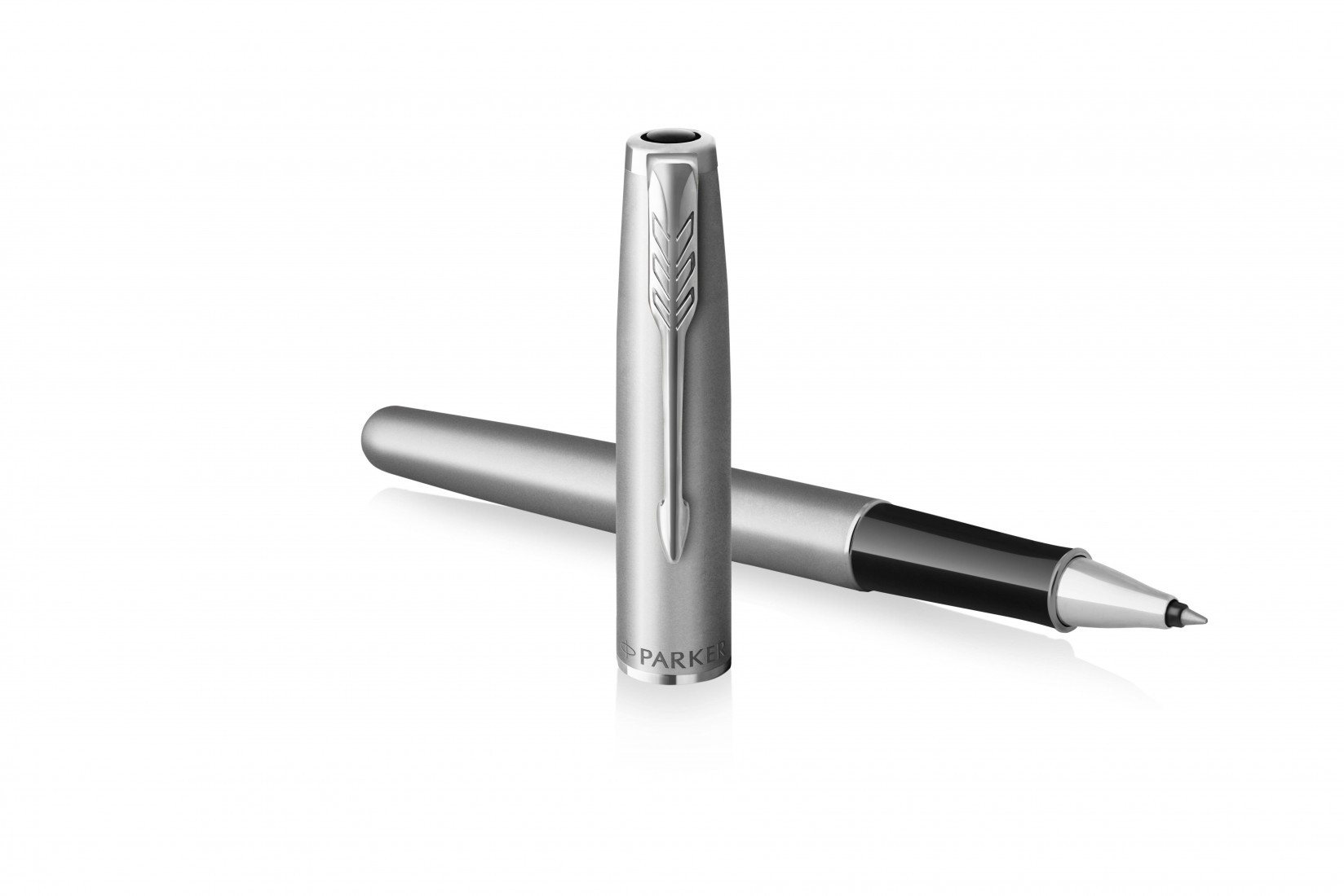 Parker Sonnet Essential stainless steel rollerball