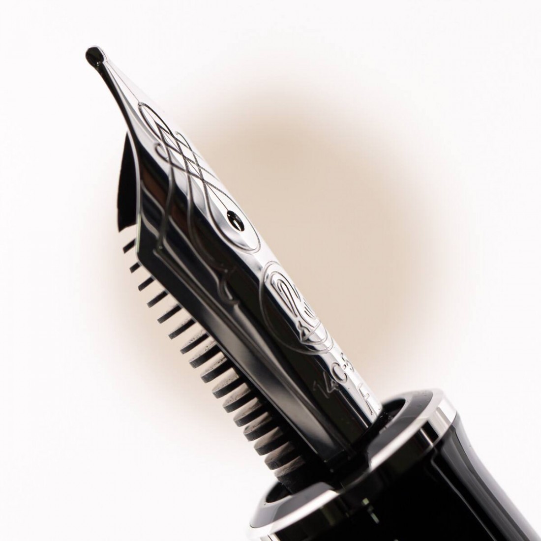 Pelikan M605 refill nib