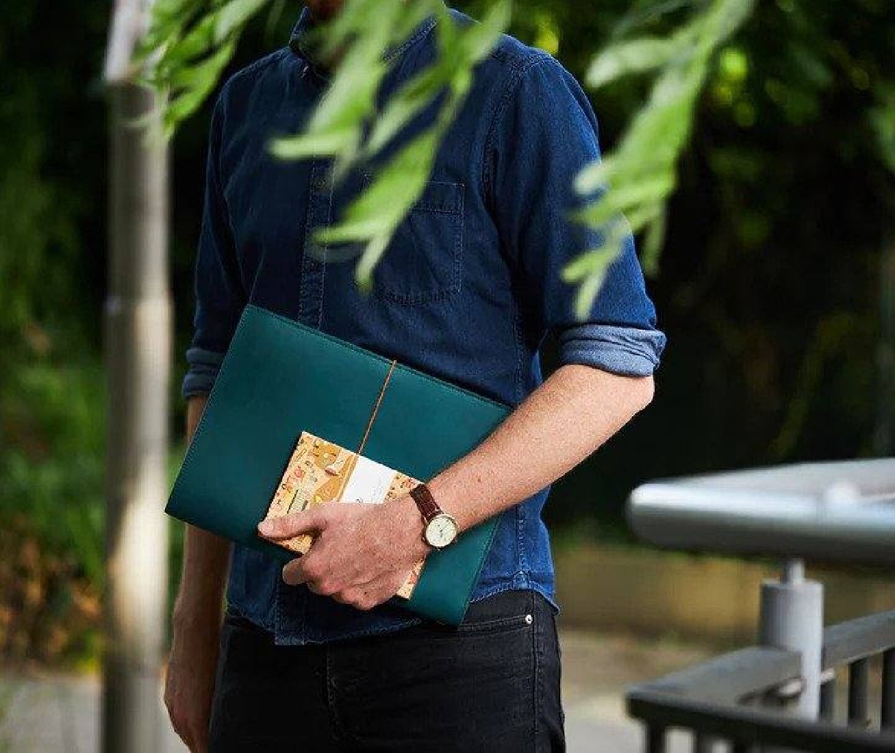 Paper Republic A4 Leather Portfolio Blue Petrol