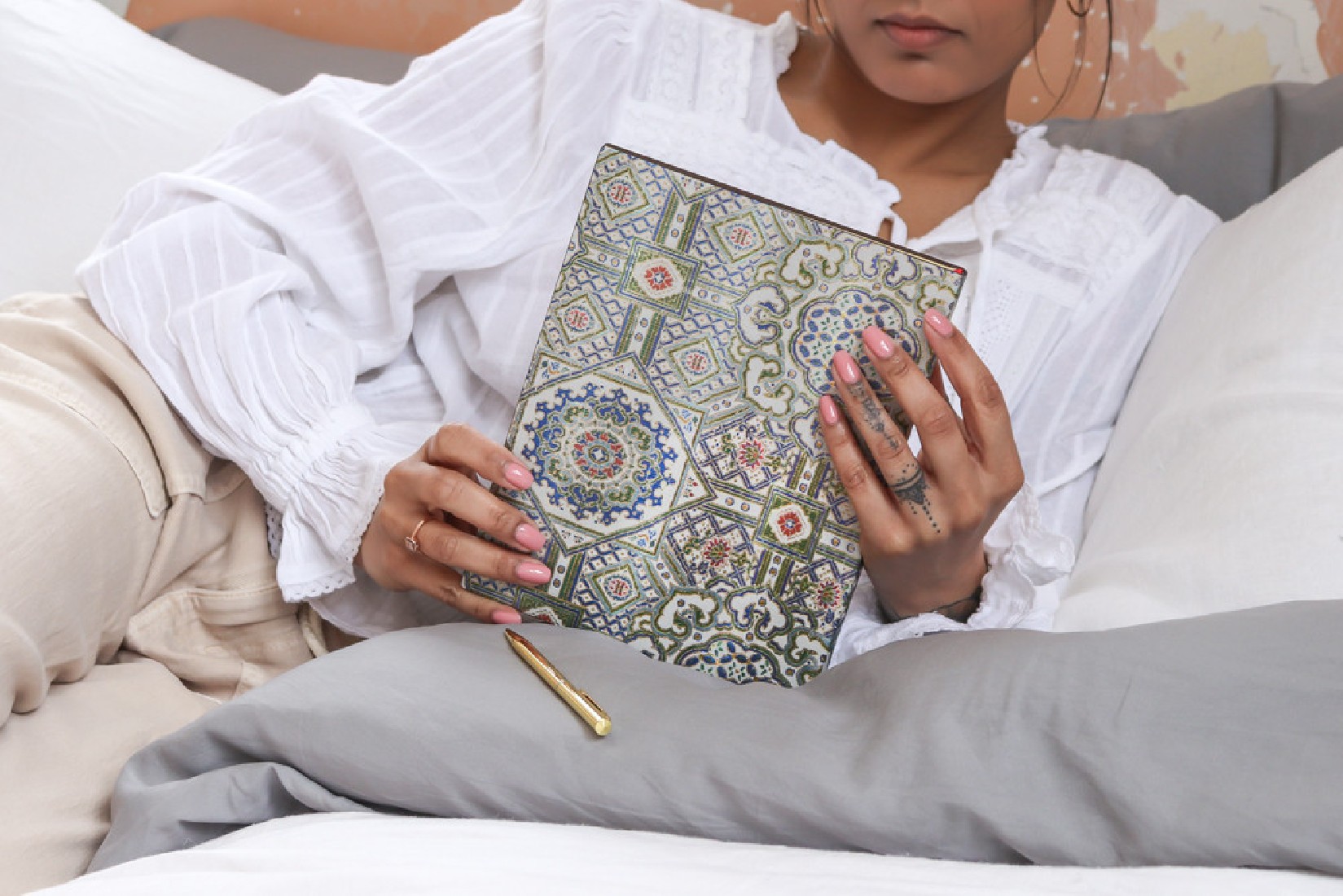 Paperblanks softcover flexi notebook, lined, midi 13x18cm, 176 pages, 100 gsm, Sacred Thibetian Textiles, Ashta