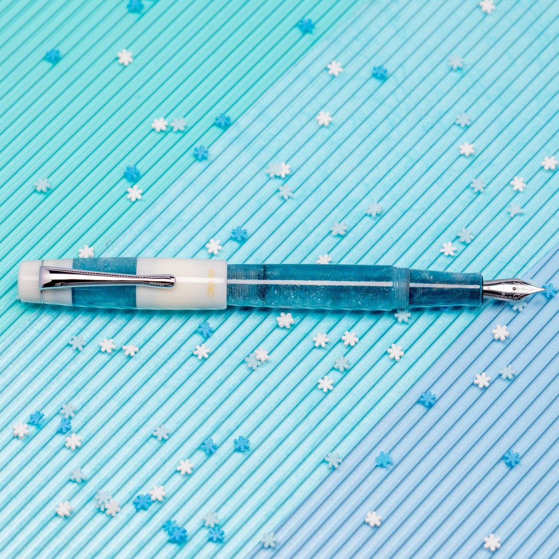 Opus 88 Koloro White-Blue Fountain Pen